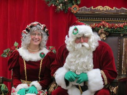 Santa and Mrs. Claus visits available in Southern Maine for daycares and town events